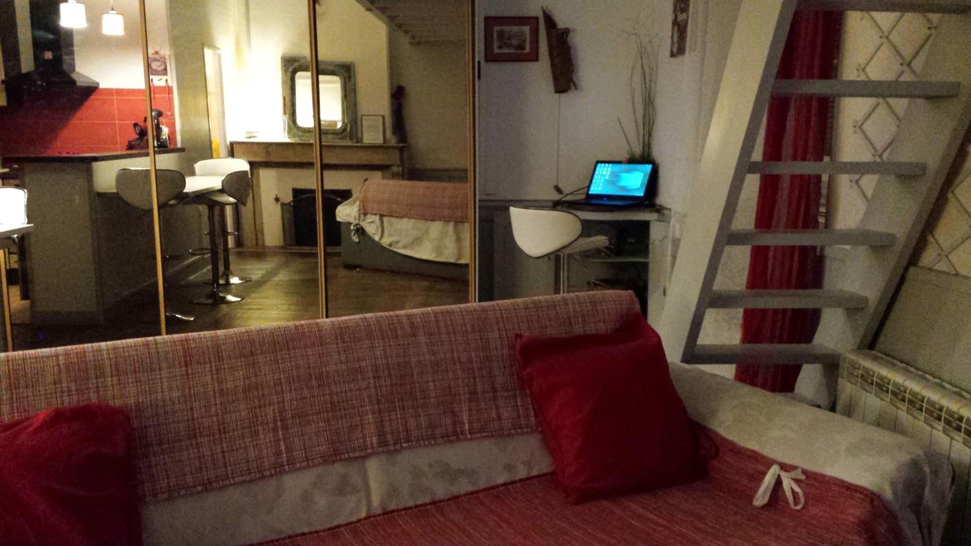 Coquet Studio En Mezzanine Nuit Pour 2 Personnes Saint-Girons  Eksteriør bilde